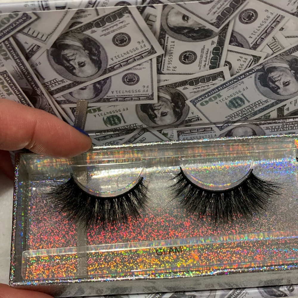 New 3D mink lashes from Ruthless lashes